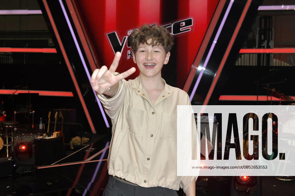 Max from Team Leony at the photocall with the finalists and coaches of the 14th season of the TV show The Voice Kids in Studio H Berlin Adlershof Berlin, 03 04 2026 Foto:xM.xBehrensx xFuturexImagex kids_6486