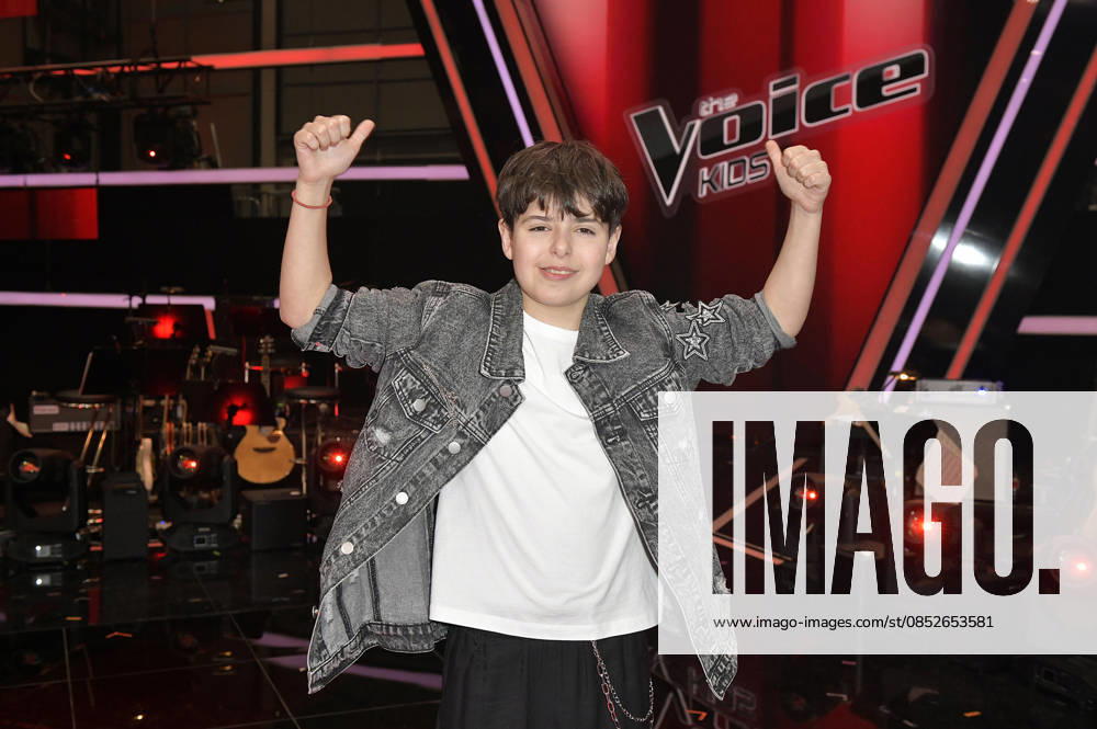 Renat from Team Michael Patrick at the photocall with the finalists and coaches of the 14th season of the TV show The Voice Kids in Studio H Berlin Adlershof Berlin, 03 04 2026 Foto:xM.xBehrensx xFuturexImagex kids_6500