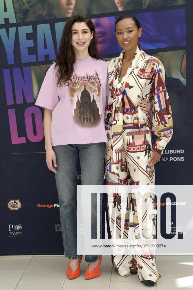 Nina Pons and Melanie Liburd at the photocall for the movie A Year in London at the Hotel Le Meridien Visconti Rome, 07 04 2026 Foto:xA.xM.xTinghinox xFuturexImagex year_6451
