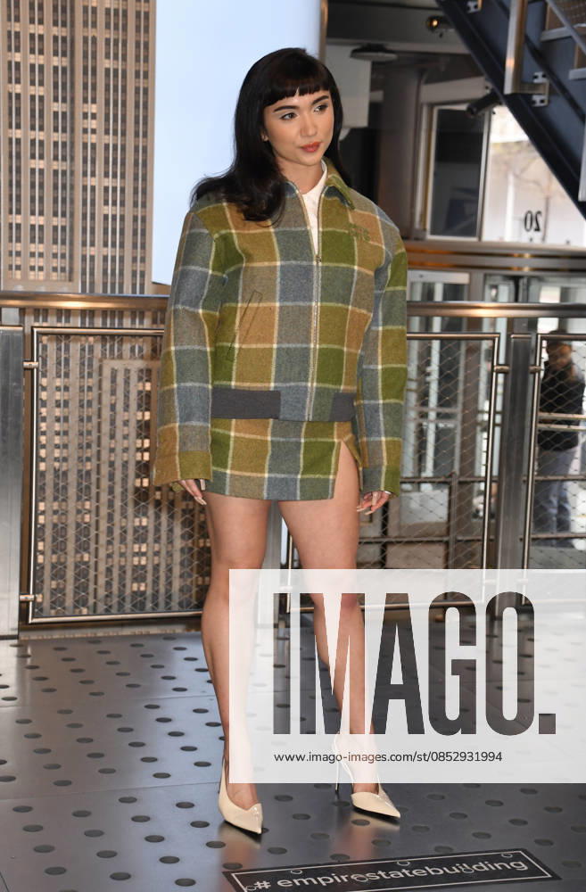 NEW YORK, NY APRIL 7 Rowan Blanchard pictured as the cast of Hulus The Testaments to Visit the Empire State Building Ahead of April 8 Premiere on April 7, 2026 in New York City Credit John Fycke AdMedia 454822 2026 04 07 New York New York City