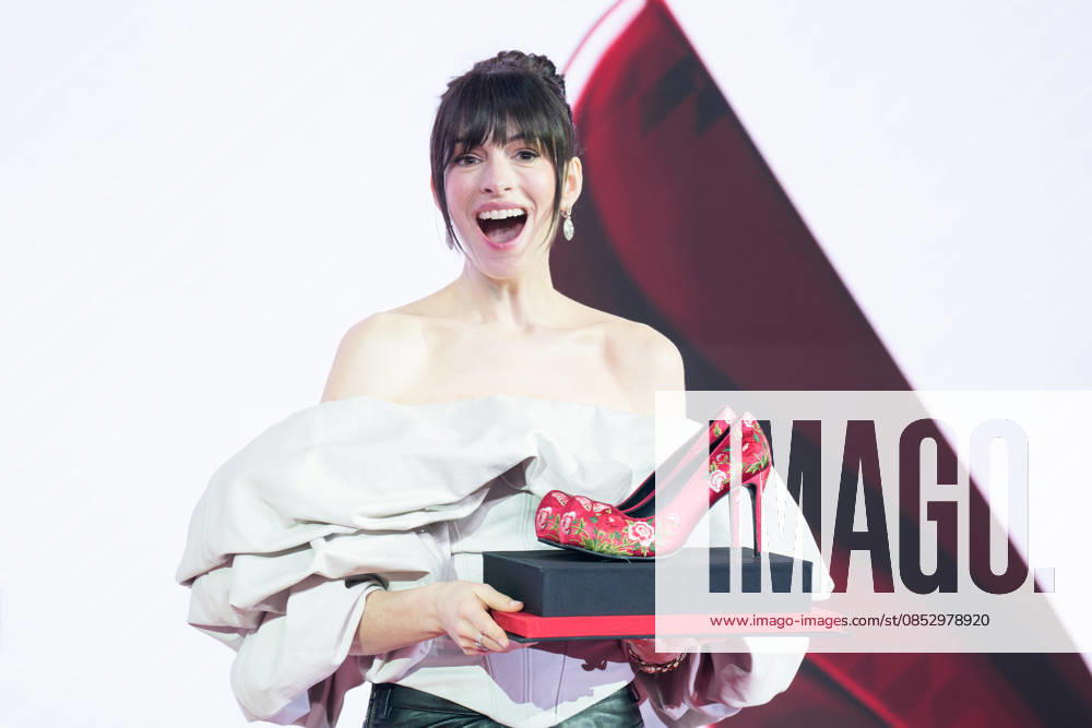 The Devil Wears Prada 2 film press conference SEOUL, SOUTH KOREA, APR 08: American actress Anne Hathaway during The Devil Wears Prada 2 film press conference at the Four Seasons Hotel Seoul in Seoul, South Korea, on April 08, 2026. Seoul the Four Seasons Hotel Seoul South Korea 8267_286931