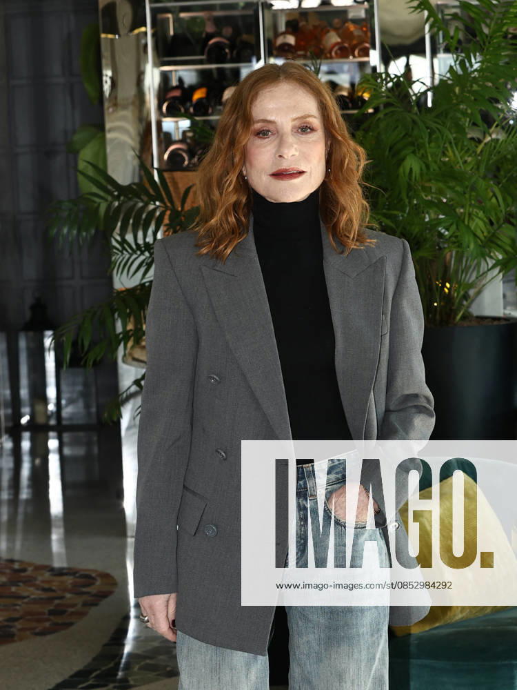 Isabelle Huppert at Rendez-Vous Film Festival - Rome Isabelle Huppert pose at Sofitel Hotel during Rendez-Vous Film Festival in Rome, Italy on April 8, 2026. Photo by Marco Provvisionato IPA ABACAPRESS.COM Rome Italy
