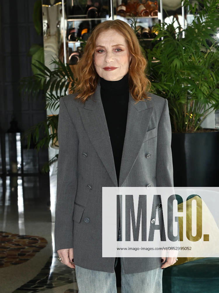 Isabelle Huppert At Rendez-Vous Film Festival - Rome Isabelle Huppert attending the Rendez-Vous Film Festival in Rome, Italy on April 8, 2026. Photo by Marco Provvisionato IPA ABACAPRESS.COM Rome Italy