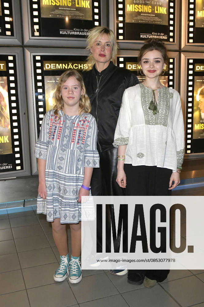 Merle Staacken, Susanne Wolff and Luca Brüggemann at the premiere of the feature film MissingLink as part of the radioeins series Der schöne Mittwoch im Kino at the KulturBrauerei Berlin, 08 04 2026 Foto:xM.xBehrensx xFuturexImagex link_6423