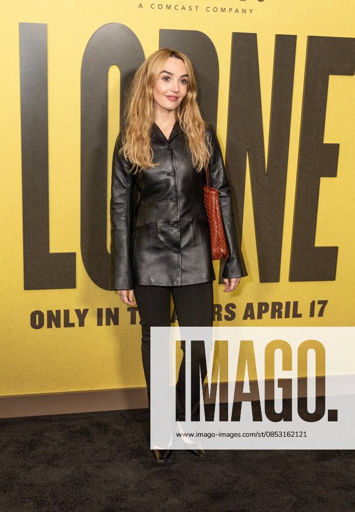 Chloe Fineman attends Focus Features premiere of Lorne at Alice Tully Hall in New York, NY on April 9, 2026. Bronx USA - ZUMAr339 20260409_znp_r339_124