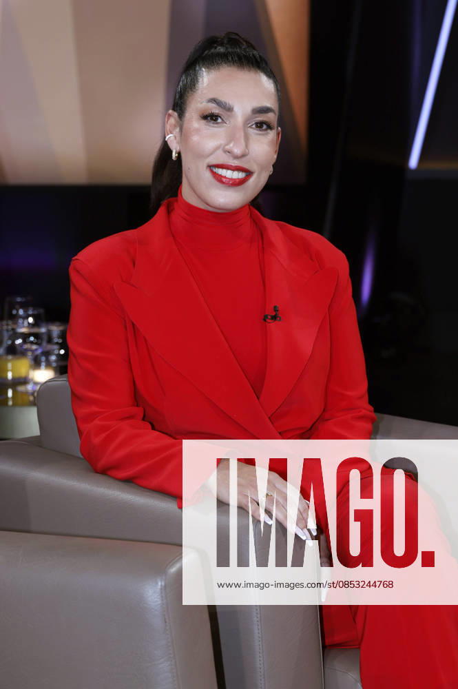 Tijen Onaran at the recording of the NDR Talk Show in the NDR television studio Lokstedt Hamburg, 10 04 2026 Foto:xH.xHartmannx xFuturexImagex ndr_talk1004_6309