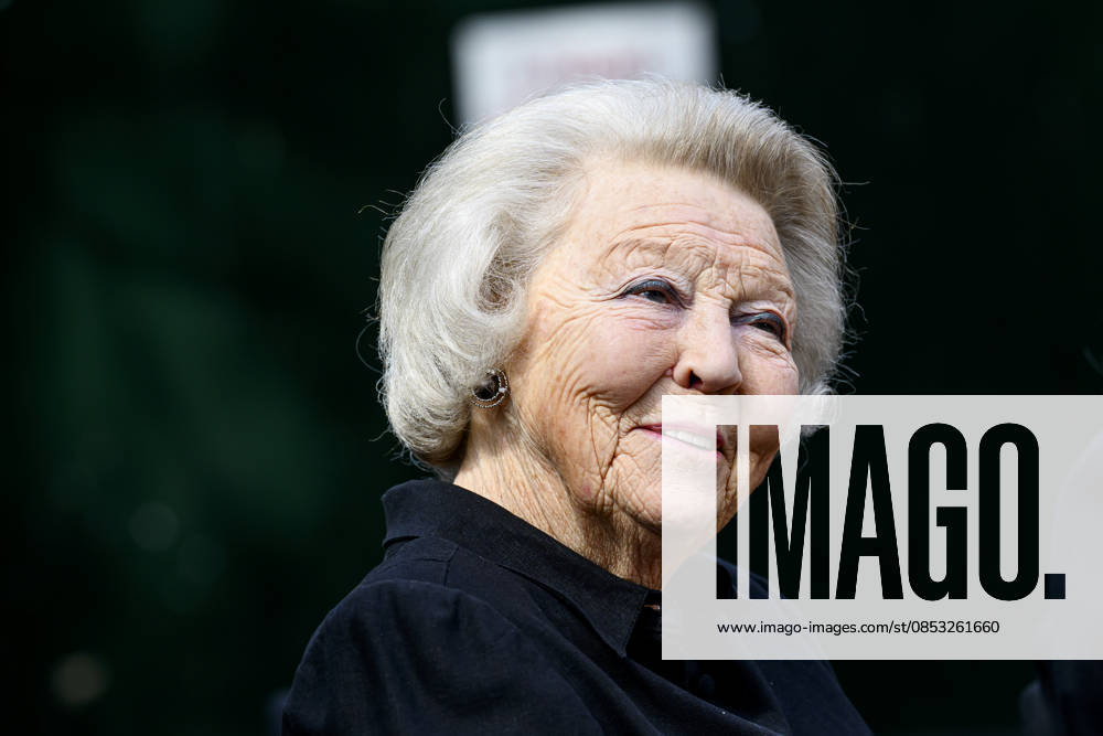 Zuidlaren Princess Beatrix at the opening of De Wachter windmill in Zuidlaren. Â