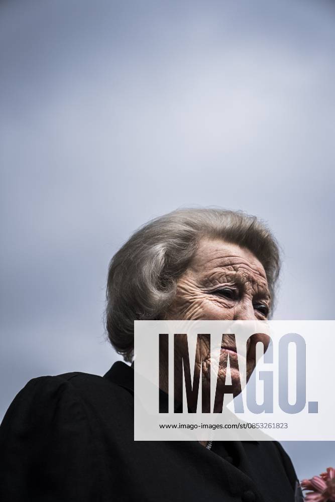 ZUIDLAREN - Portrait of Princess Beatrix during the reopening of De Wachter windmill. Following renovation work, the 175-year-old windmill is open to the public again. SIESE VEENSTRA ANP netherlands out - belgium out