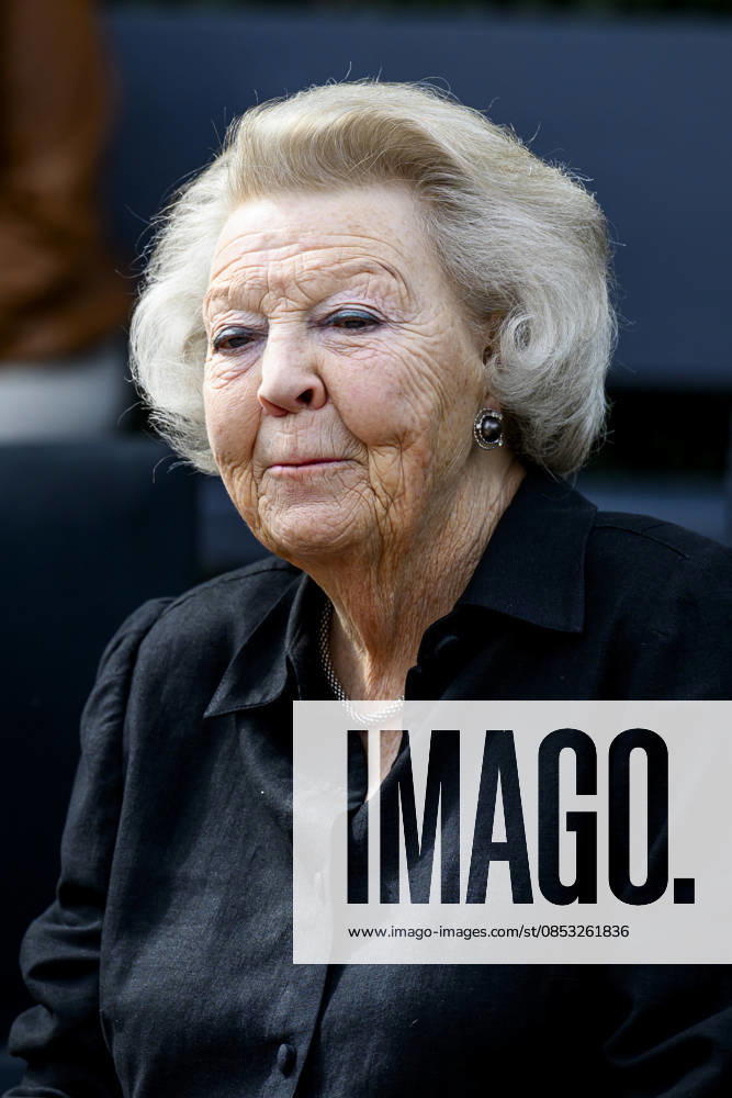 Zuidlaren Princess Beatrix at the opening of De Wachter windmill in Zuidlaren. Â