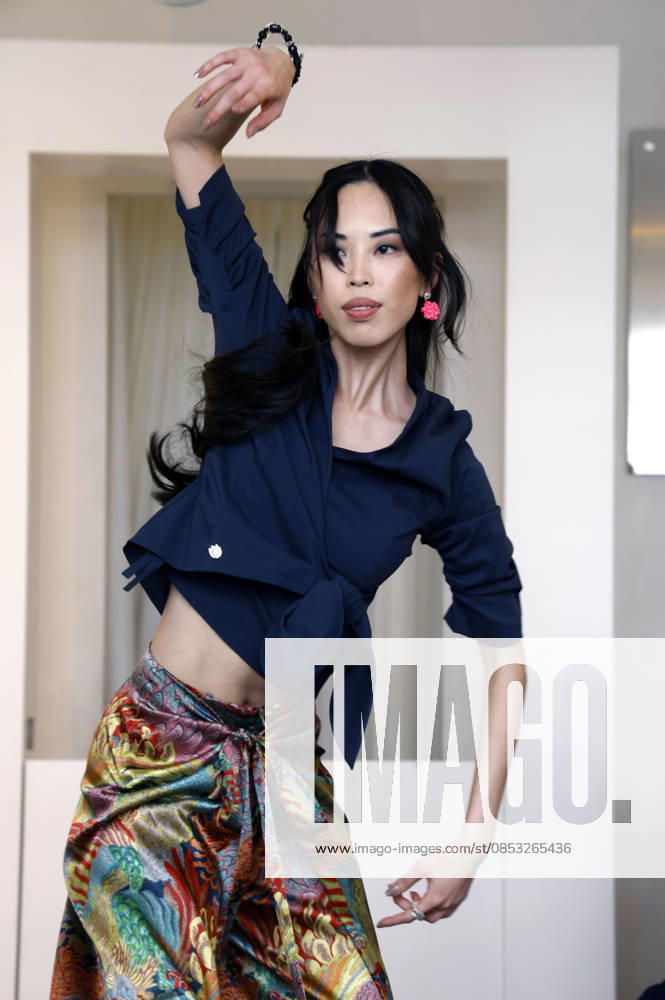 Miho Shiratori at the Anja Gockel Fashion Show Fresh for the senses in the Paris 44 showroom by Anja Gockel Berlin, 10 04 2026 Foto:xAgenturxWehnertx Vinagex xFuturexImagex gockel_6466