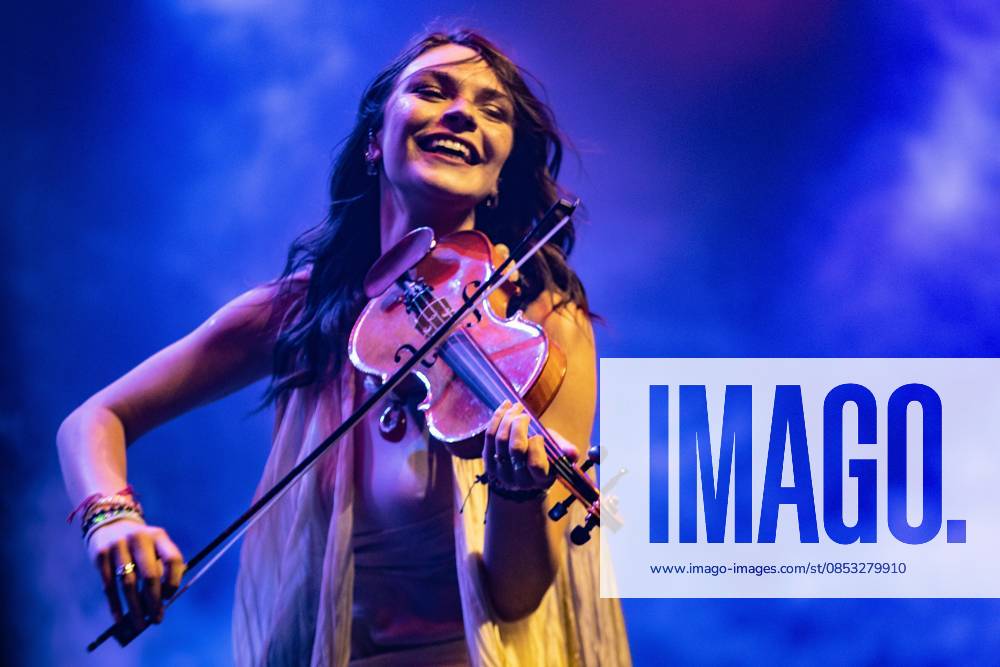 AMSTERDAM - Eva Marija (Luxembourg) performs at AFAS Live during Eurovision in Concert. During the concert, various participants perform their entries for the Song Contest. ANP PAUL BERGEN netherlands out - belgium out