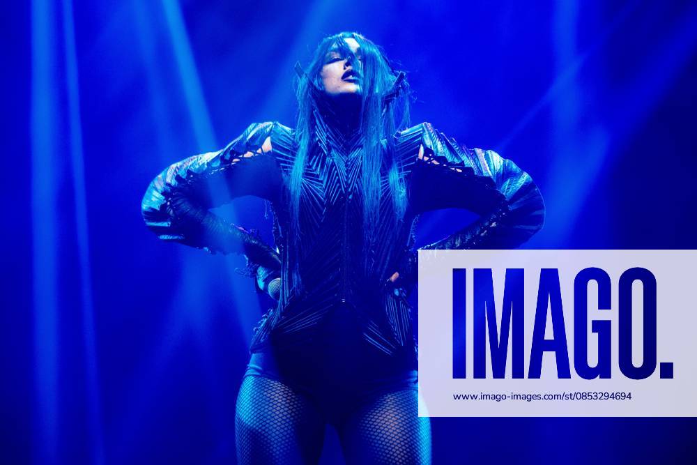 AMSTERDAM - Tamara Živković (Montenegro) performs at AFAS Live during Eurovision in Concert. During the concert, various participants perform their entries for the Song Contest. ANP PAUL BERGEN netherlands out - belgium out
