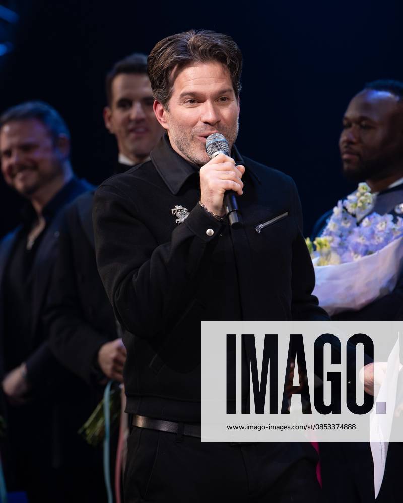 Tye Blue on stage for TITANIQUE Opening Night on Broadway Curtain Call, St. James Theatre, New York, NY, April 12, 2026. Photo By: Simon Lindenblatt Everett Collection TITANIQUE Opening Night on Broadway Curtain Call PUBLICATIONXNOTxINxCANxCHNxFRAxITAxJPNxNORxPOLxRUSxESPxUKxUSA