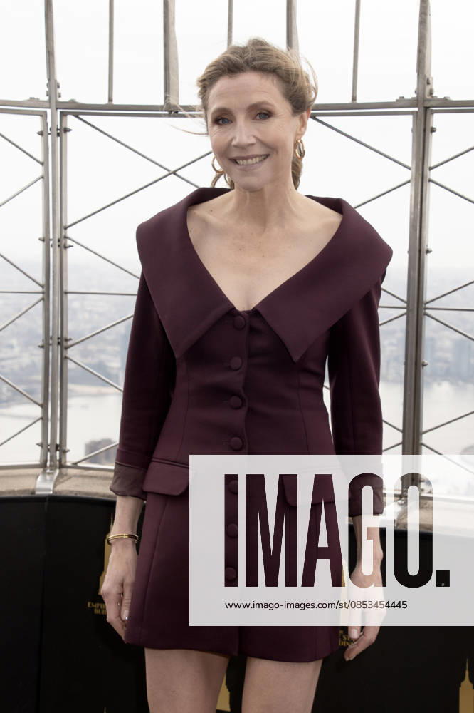 Sarah Chalke visits the Empire State Building ahead of the season finale of the Scrubs revival on ABC Featuring: Sarah Chalke Where: New York City, New York, United States When: 13 Apr 2026 Credit: mpi099 MediaPunch INSTARimages . NOT FOR USE BY NEWSPAPERS BASED IN THE UK.