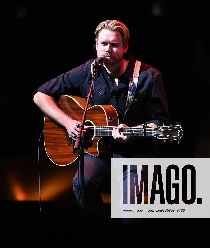2026 CMA Triple Play Awards Chord Overstreet onstage at the 2026 CMA Triple Play Awards at the Country Music Hall of Fame and Museum on April 13, 2026 in Nashville, TN. Nashville Country Music Hall of Fame and Museum Tennessee USA
