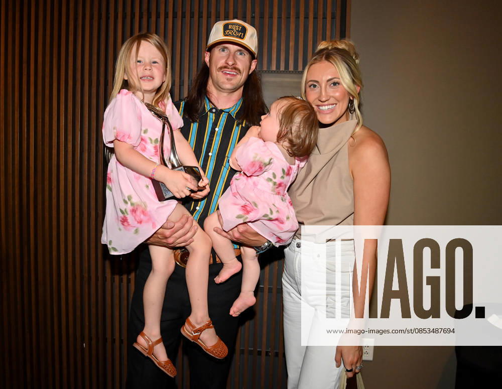 2026 CMA Triple Play Awards Willie Morgan, John Morgan, Anita Morgan and Hailey Rae Morgan at the 2026 CMA Triple Play Awards held at the Country Music Hall of Fame and Museum on April 13, 2026 in Nashville, TN. Nashville Country Music Hall of Fame and Museum Tennessee USA