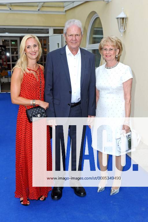 6 Aktion Kinderträume Golf Cup Dietmar Anneli and Isabel Hopp on the occasion of the 6 Aktion Kinderträume Golf Cup on 07 09 2018 in St Leon Rot 20180907MWI1686