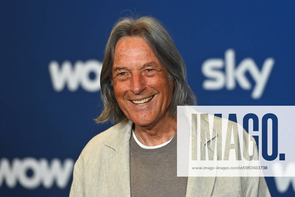 Hans Wilhelm MUELLER WOHLFAHRT , single picture,cropped single motif,portrait,portrait,portrait Munich program presentation SKY SPOTLIGHT, Sky Originals on 15 04 2026 at the Hotel Bayerischer Hof