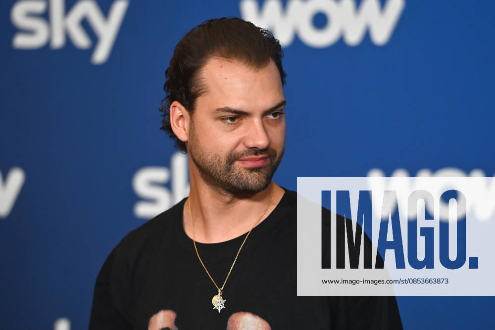 Jimi Blue OCHSENKNECHT, single image, cropped single motif, portrait, portrait, portrait Munich program presentation SKY SPOTLIGHT, Sky Originals on 15 04 2026 at the Hotel Bayerischer Hof