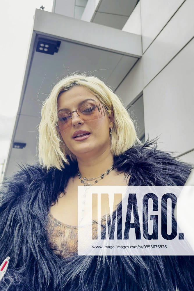 Singer Bebe Rexha arrives at the NRJ studios in Paris, France, April 15, 2026 Jack Bussat Bestimage Singer Bebe Rexha was seen in Paris as she attended an NRJ music émission Paris France