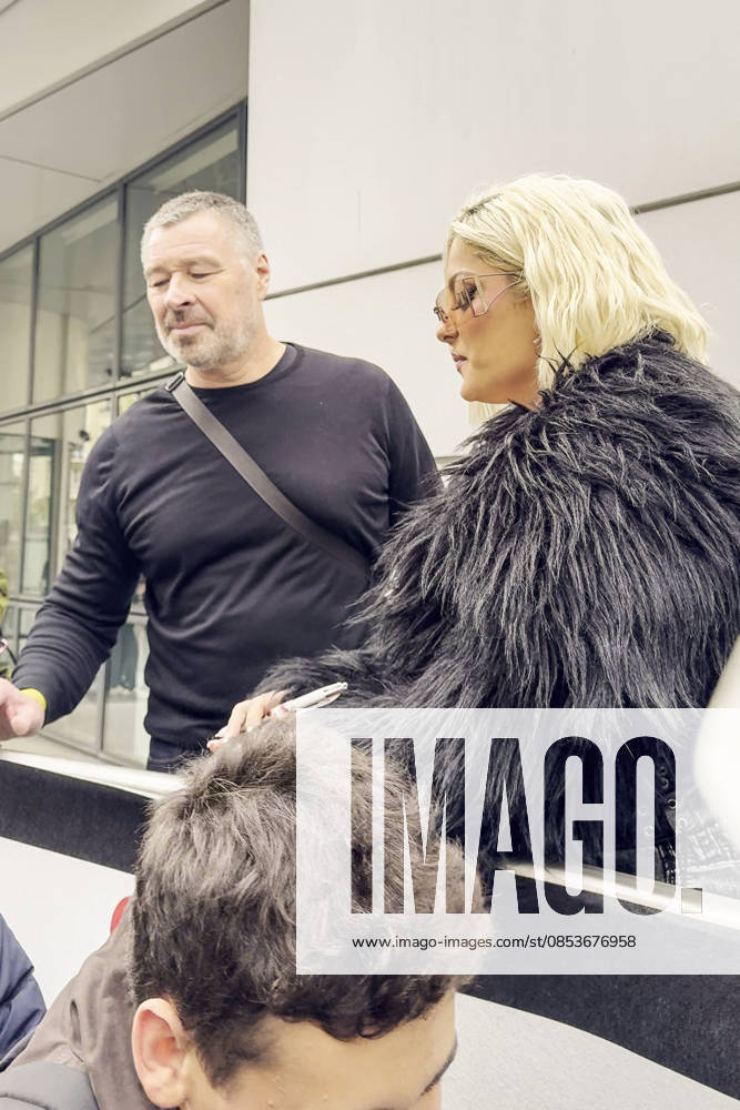 Singer Bebe Rexha arrives at the NRJ studios in Paris, France, April 15, 2026 Jack Bussat Bestimage Singer Bebe Rexha was seen in Paris as she attended an NRJ music émission Paris France