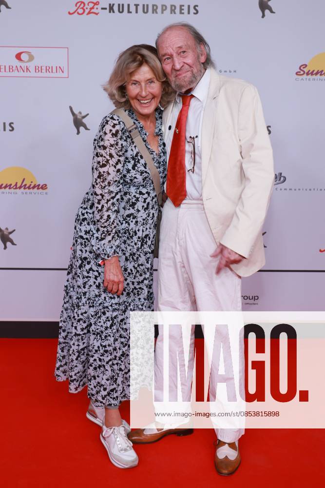 32 BZ Kulturpreis Angelika Reuter, Michael Mendl BZ Kulturpreis, Haus der Berliner Festspiele, Berlin Date 15 04 2026