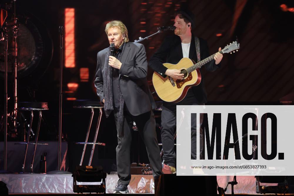Howard Carpendale, singer, in concert live in the Uber Arena, Berlin, my farewell tour, Schlager, Berlin