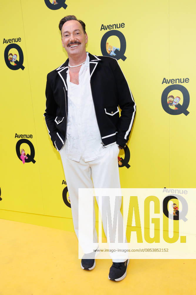 Craig Revel Horwood attends Avenue Q press night at the Shaftesbury Theatre in London, UK on 16th April 2026 Craig Revel Horwood attends Avenue Q press night at the Shaftesbury Theatre in London, UK on 16th April 2026, Credit:Manuela Langotsch Avalon United Kingdom, London, Shaftesbury Theatre