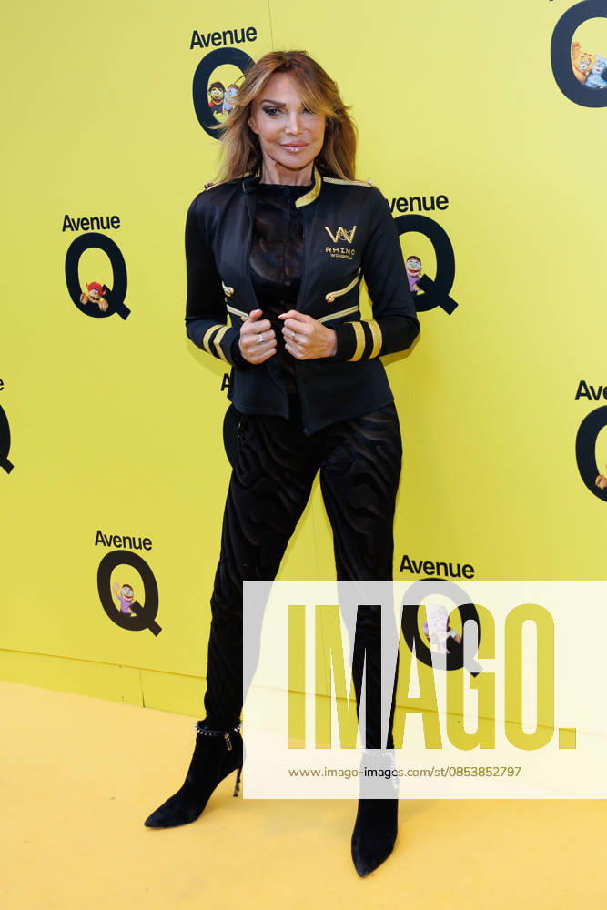 Lizzie Cundy attends Avenue Q press night at the Shaftesbury Theatre in London, UK on 16th April 2026 Lizzie Cundy attends Avenue Q press night at the Shaftesbury Theatre in London, UK on 16th April 2026, Credit:Manuela Langotsch Avalon United Kingdom, London, Shaftesbury Theatre