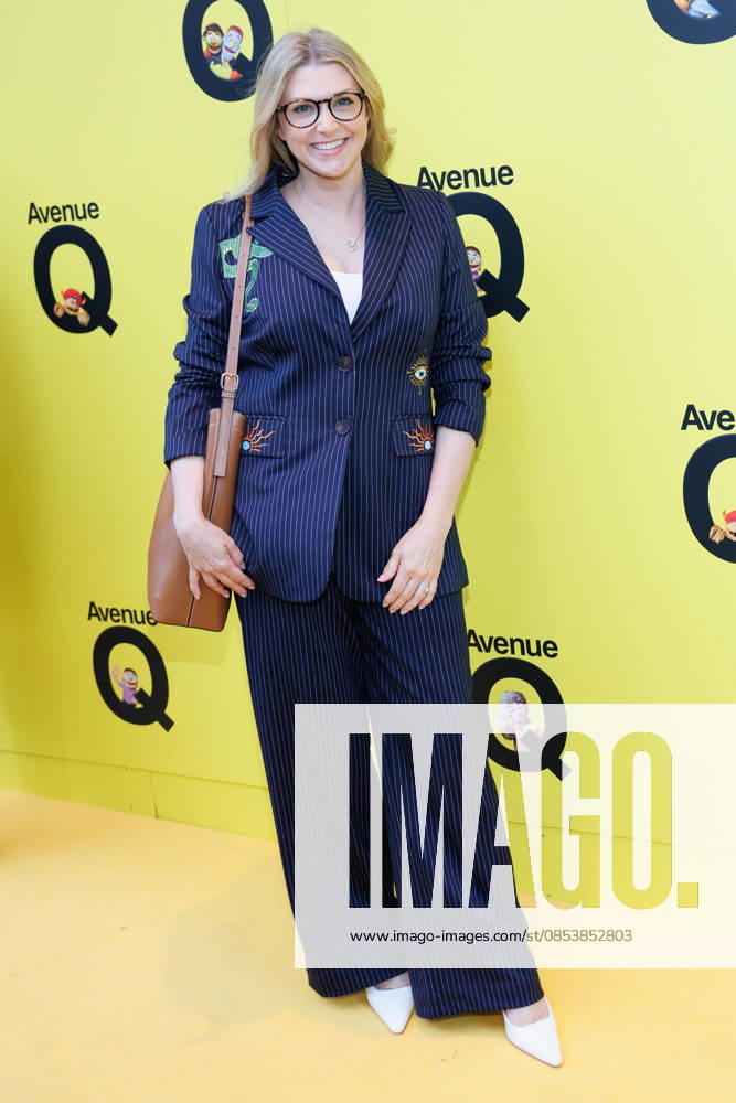 Anna Williamson attends Avenue Q press night at the Shaftesbury Theatre in London, UK on 16th April 2026 Anna Williamson attends Avenue Q press night at the Shaftesbury Theatre in London, UK on 16th April 2026, Credit:Manuela Langotsch Avalon United Kingdom, London, Shaftesbury Theatre