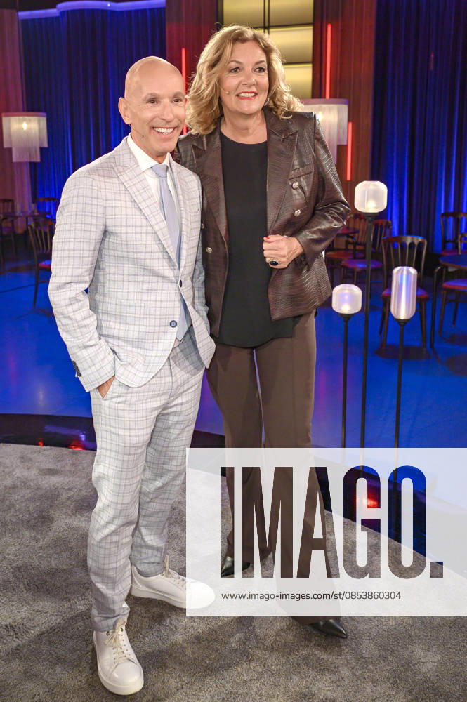 Michael Begasse and Bettina Tietjen at the recording of the WDR talk show Kölner Treff in WDR Studio BS 3 Cologne, 16 04 2026 Foto:xW.xRanderathx xFuturexImagex koelner_treff_4345