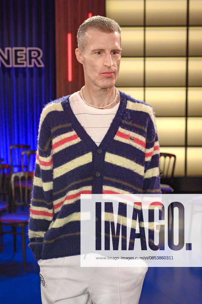 Benjamin von Stuckrad Barre at the recording of the WDR talk show Kölner Treff in WDR Studio BS 3 Cologne, 16 04 2026 Foto:xW.xRanderathx xFuturexImagex koelner_treff_4351