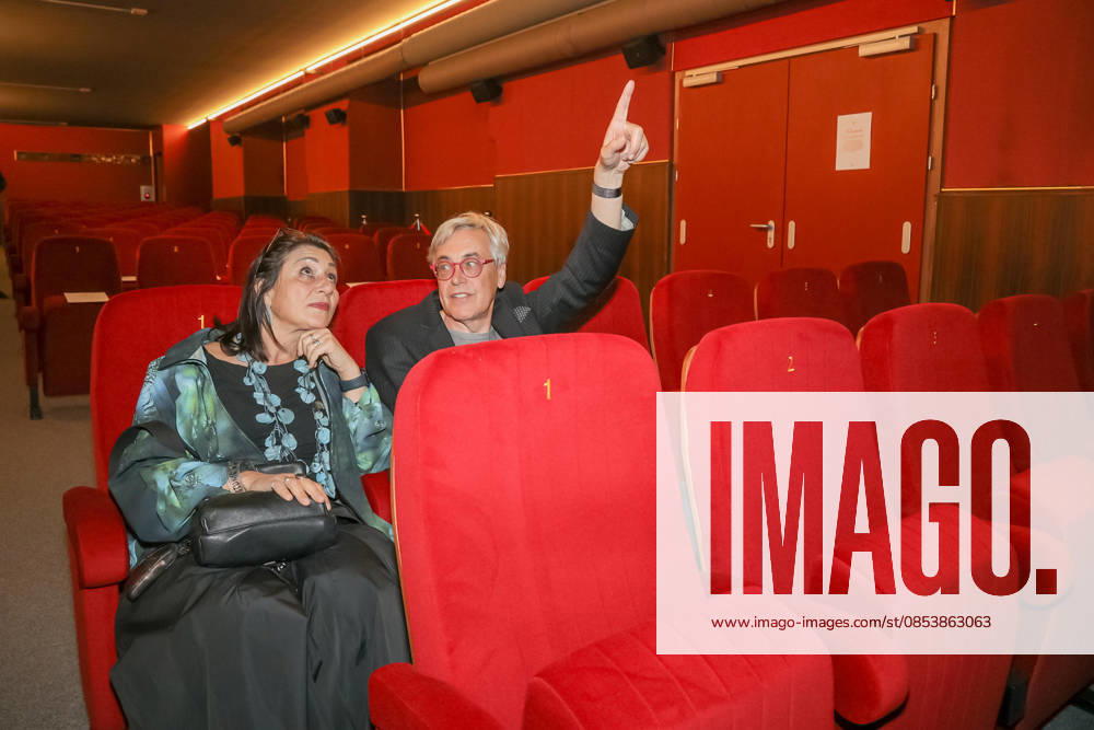 Bellaria Kino, BELLARIA KINO ERÖFFNUNG, Renovation and modernization of the Bellaria Kino in the picture StR Veronica Kaup Hasler, Michael Stejskal, in the cinema hall, BELLARIA KINO ERÖFFNUNG