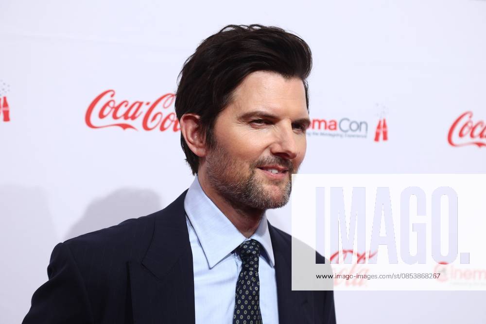 Adam Scott at arrivals for CinemaCon 2026 Big Screen Achievement Awards, OMNIA Nightclub, The Dolby Colosseum, Caesars Palace, Las Vegas, NV, April 16, 2026. Photo By: JA Everett Collection CinemaCon 2026 Big Screen Achievement Awards PUBLICATIONXNOTxINxCANxCHNxFRAxITAxJPNxNORxPOLxRUSxESPxUKxUSA