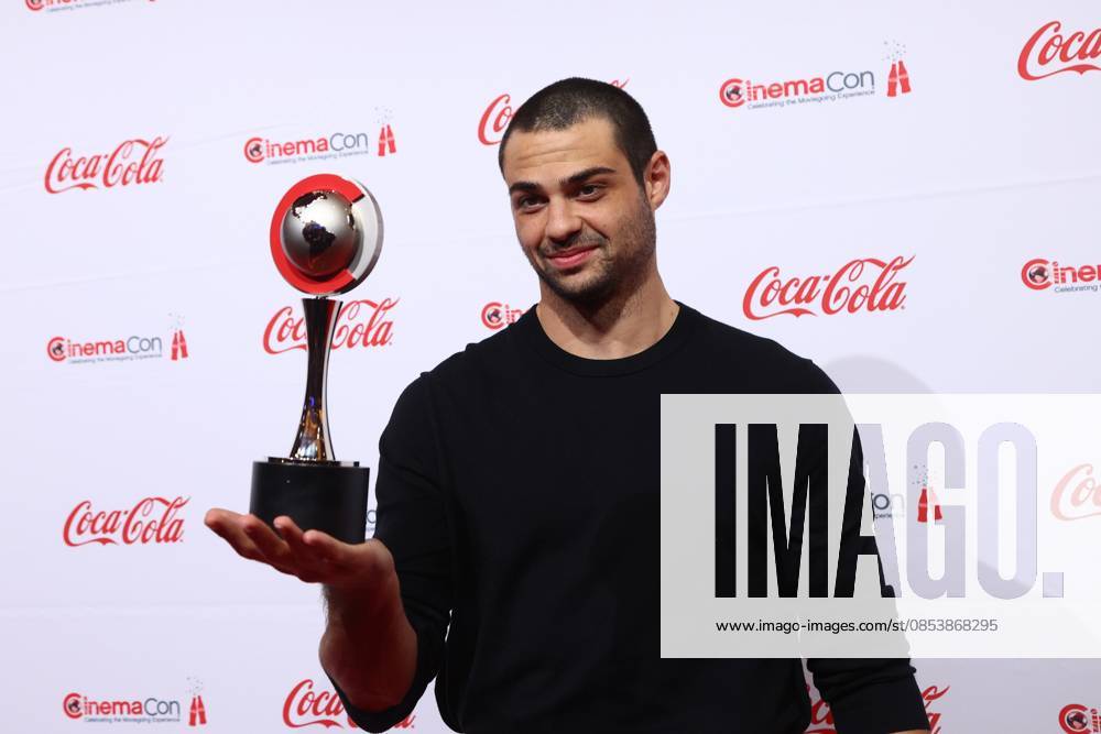 Noah Centineo at arrivals for CinemaCon 2026 Big Screen Achievement Awards, OMNIA Nightclub, The Dolby Colosseum, Caesars Palace, Las Vegas, NV, April 16, 2026. Photo By: JA Everett Collection CinemaCon 2026 Big Screen Achievement Awards PUBLICATIONXNOTxINxCANxCHNxFRAxITAxJPNxNORxPOLxRUSxESPxUKxUSA