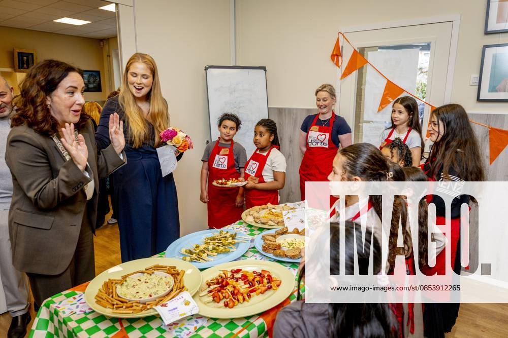 AMSTERDAM - Princess Amalia and Mayor Femke Halsema visit a community center in Amsterdam. The princess paid a two-day visit to the capital at Halsema s invitation to get to know the city better. ROBIN UTRECHT ANP POOL netherlands out - belgium out