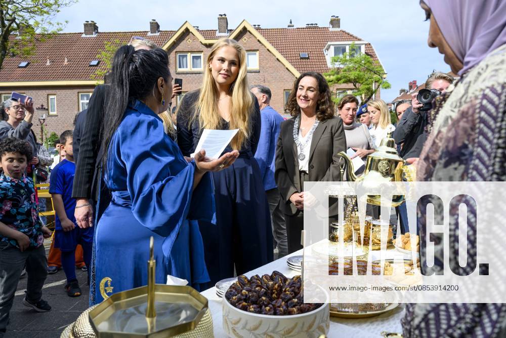 Amsterdam, The Netherlands, 2026-04-17 16:50:35 AMSTERDAM, 17-04-2026, Amsterdam-Noord Princess of Orange - Princess Amalia is visiting Amsterdam at the invitation of Mayor Halsema. The visit follows an earlier meeting with Amsterdammers at the Mayor s official residence. During the two-day visit, the Princess will become better acquainted with various sectors and be briefed on current topics such as science, sports, culture, housing, and social cohesion. PHOTO: NLBeeld Patrick van Emst In the photo: In Amsterdam-Noord, Princess Amalia visits a community center where, during a tour, she attends a cooking class for children and engages in conversation with new residents and people who have lived in Noord for a longer time. Credit: NL Beeld