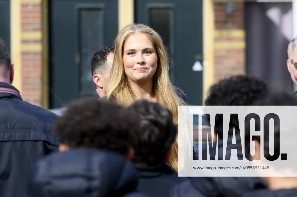 Amsterdam, The Netherlands, 2026-04-17 16:49:48 AMSTERDAM, 17-04-2026, Amsterdam-Noord Princess of Orange - Princess Amalia is visiting Amsterdam at the invitation of Mayor Halsema. The visit follows an earlier meeting with Amsterdammers at the Mayor s official residence. During the two-day visit, the Princess will become better acquainted with various sectors and be briefed on current topics such as science, sports, culture, housing, and social cohesion. PHOTO: NLBeeld Patrick van Emst In the photo: In Amsterdam-Noord, Princess Amalia visits a community center where, during a tour, she attends a cooking class for children and engages in conversation with new residents and people who have lived in Noord for a longer time. Credit: NL Beeld