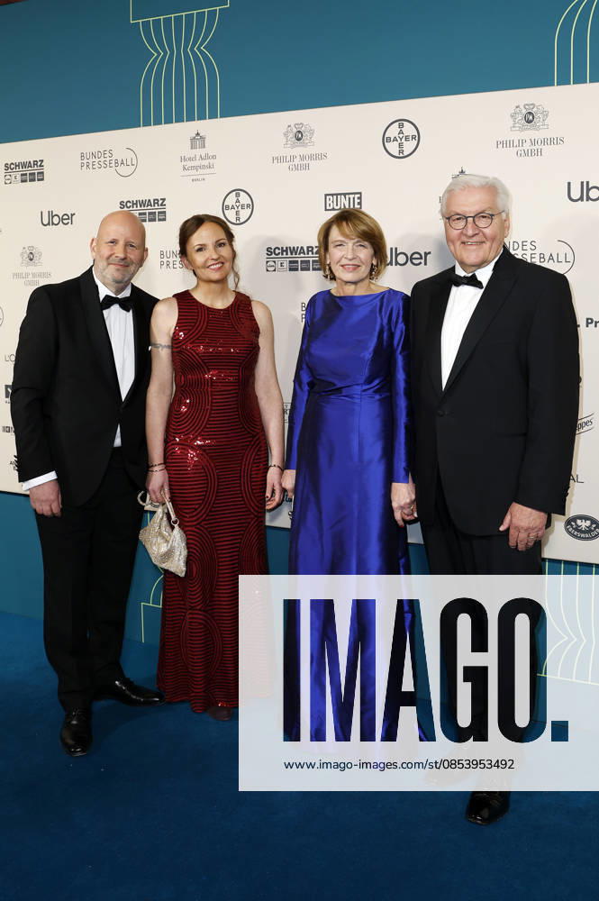 Mathis Feldhoff, Regina Kramer, Elke Büdenbender and Frank Walter Steinmeier at the 73 Federal Press Ball 2026 at the Hotel Adlon Kempinski Berlin, 17 04 2026 Foto:xJ.xFuturexImagex bundespresseball_6429