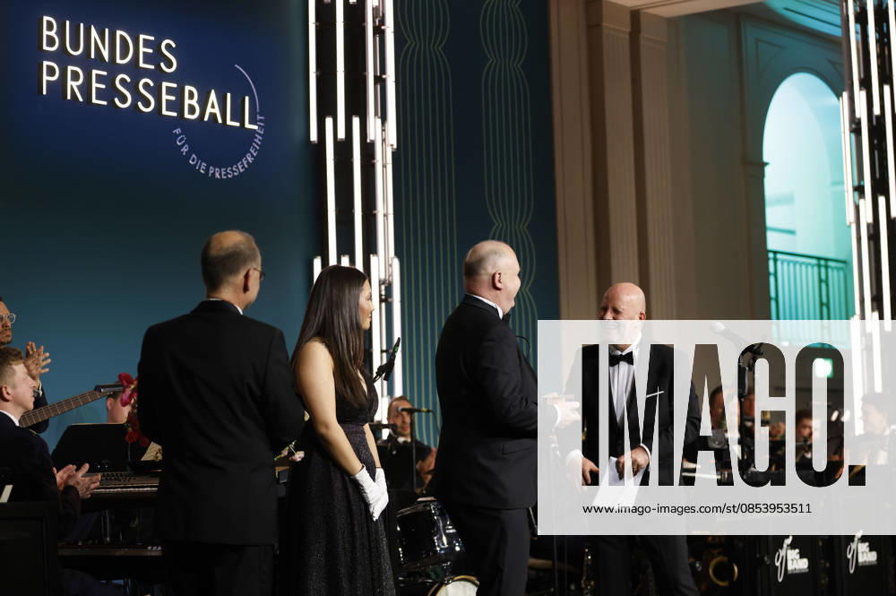 Andreas Rinke and Mathis Feldhoff at the 73 Federal Press Ball 2026 at the Hotel Adlon Kempinski Berlin, 17 04 2026 Foto:xJ.xFuturexImagex bundespresseball_6439