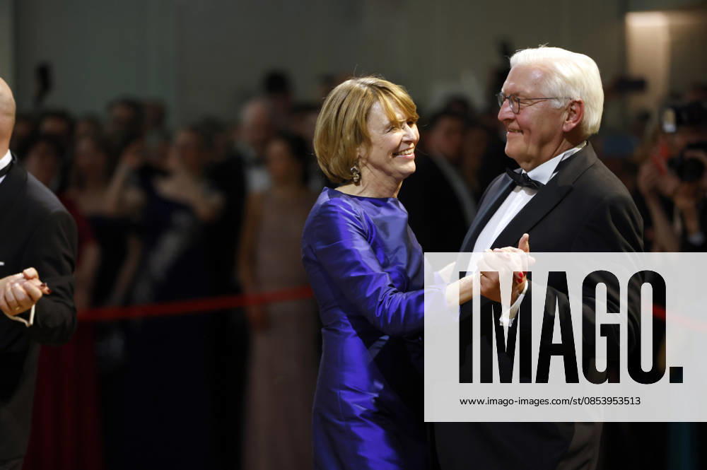 Frank Walter Steinmeier with his wife Elke Büdenbender at the 73 Federal Press Ball 2026 at the Hotel Adlon Kempinski Berlin, 17 04 2026 Foto:xJ.xFuturexImagex bundespresseball_6444