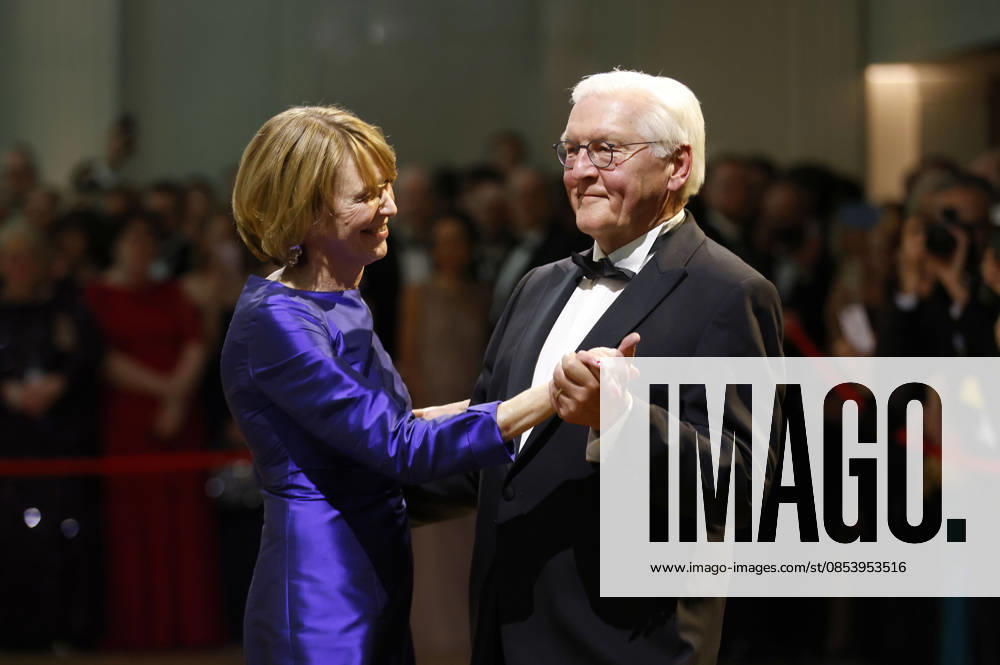 Frank Walter Steinmeier with his wife Elke Büdenbender at the 73 Federal Press Ball 2026 at the Hotel Adlon Kempinski Berlin, 17 04 2026 Foto:xJ.xFuturexImagex bundespresseball_6447