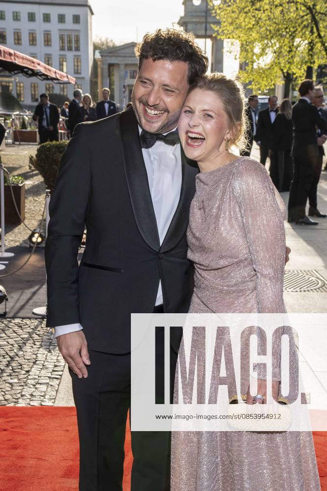 ABB PRESS BALL Felix Banaszak and Mrs. Charlotte Obermeier Federal Chairwoman of Buendnis 90 Die Gruenen, guests at the 73 Federal Press Ball at the Hotel Adlon Kempinski on 17 04 2026 in Berlin