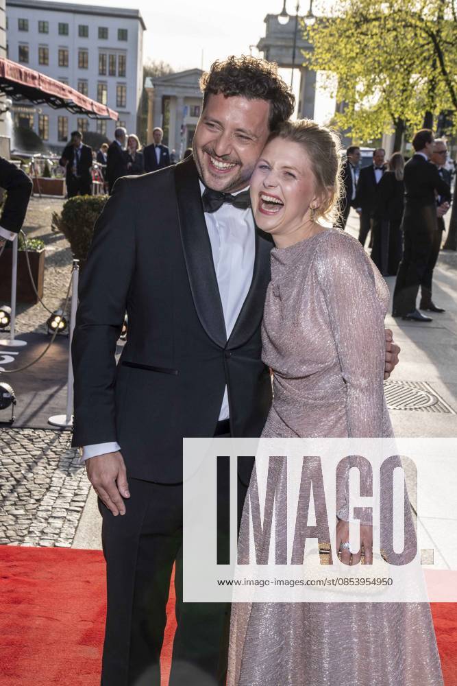 ABB PRESS BALL Felix Banaszak and Mrs. Charlotte Obermeier Federal Chairwoman of Buendnis 90 Die Gruenen, guests at the 73 Federal Press Ball at the Hotel Adlon Kempinski on 17 04 2026 in Berlin