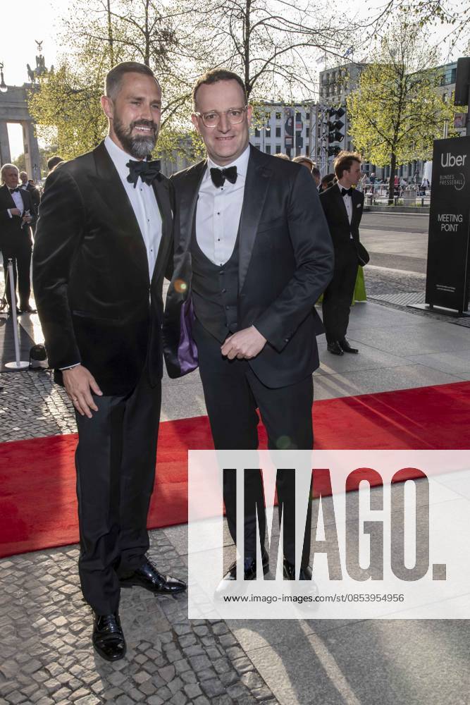 ABB PRESS BALL Daniel Funke and Jens Spahn with husband as guests at the 73 Federal Press Ball at the Hotel Adlon Kempinski on 17 04 2026 in Berlin