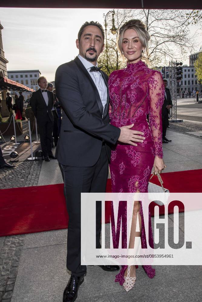 ABB PRESS BALL Eko Fresh and Sarah Bora as guests at the 73 Federal Press Ball at the Hotel Adlon Kempinski on 17 04 2026 in Berlin