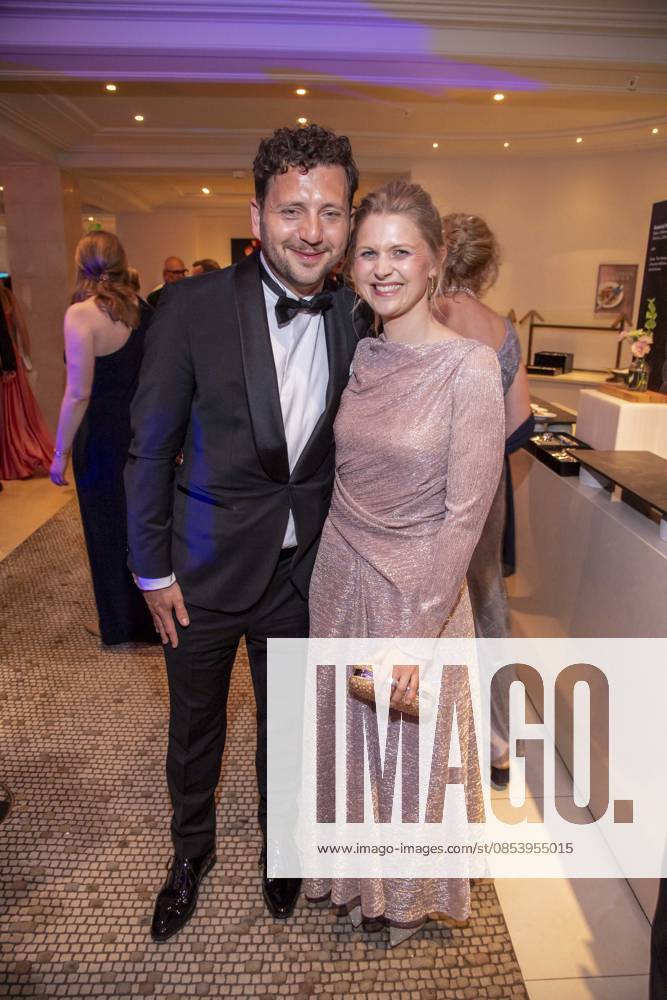 ABB PRESS BALL Felix Banaszak and Mrs. Charlotte Obermeier Federal Chairwoman of Buendnis 90 Die Gruenen, guests at the 73 Federal Press Ball at the Hotel Adlon Kempinski on 17 04 2026 in Berlin