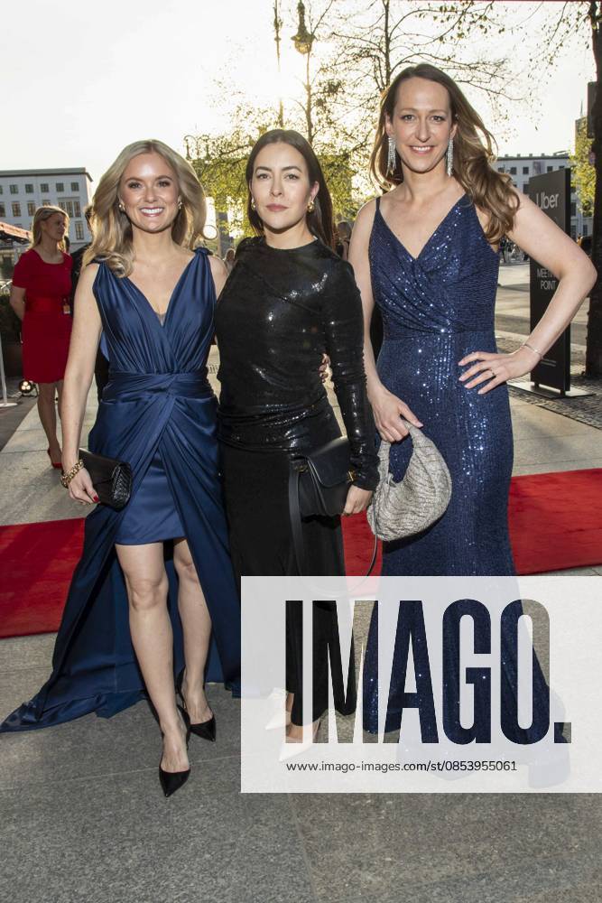 ABB PRESS BALL Angela van Brakel, Aline Abboud and guest at the 73 Federal Press Ball at the Hotel Adlon Kempinski on 17 04 2026 in Berlin
