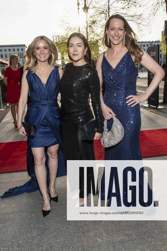 ABB PRESS BALL Angela van Brakel, Aline Abboud and guest at the 73 Federal Press Ball at the Hotel Adlon Kempinski on 17 04 2026 in Berlin