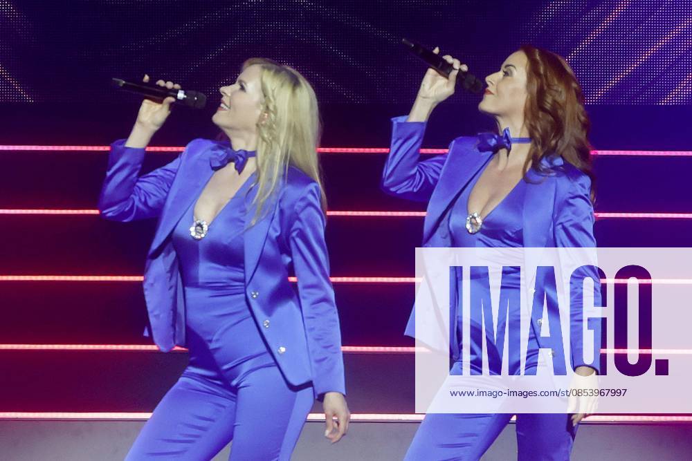 Abbamania the show, concert at the Uber Arena in Berlin, tribute show, 50 years of Dancing Queen, Berlin Germany, Germany